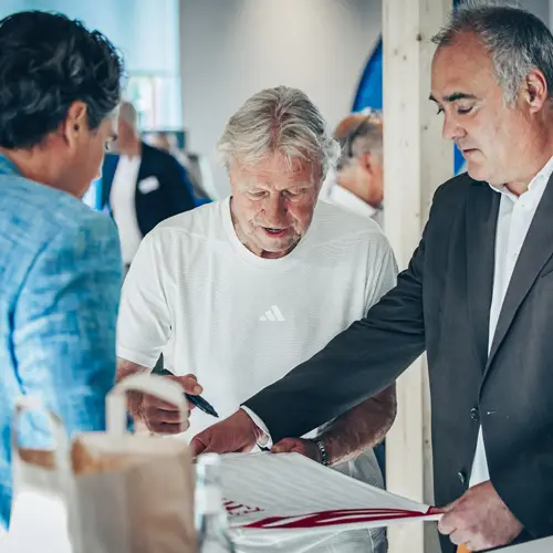 Veranstaltung mit Horst Hrubesch im KoWerk76